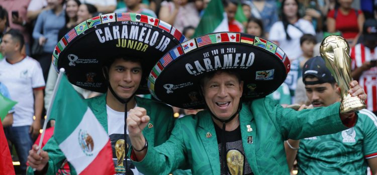 alt MUNDIAL EN PAUSA: mexicanos, colombianos, uzbekos, checos y surcoreanos obligan a cambiar trabajo y clases en México