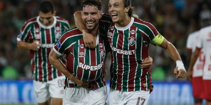 El colombiano Kevin Serna y el brasileño Martinelli, confirman el paso de Fluminense a cuartos