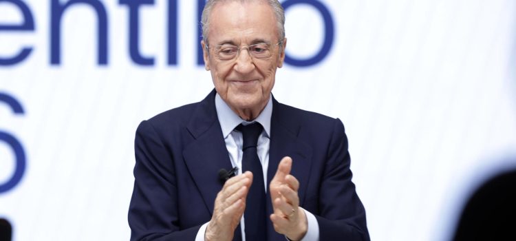 Florentino Pérez, tras ser reelegido presidente del Real Madrid. EFE/Juanjo Martin