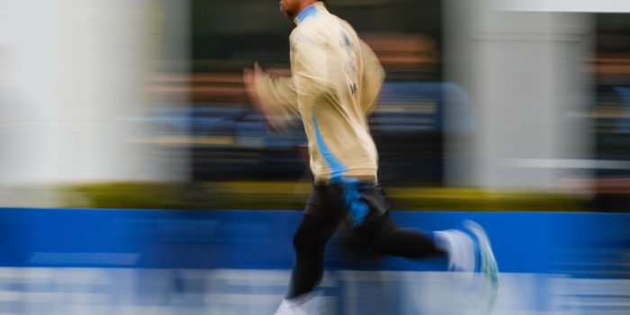Lionel Messi participa en un entrenamiento este martes, en el predio de la Asociación de Fútbol Argentino (AFA) en Ezeiza. EFE/ Juan Ignacio Roncoroni