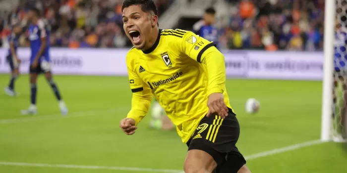 alt 'Cucho' Hernández lleva al Columbus Crew a los cuartos de la Concachampions