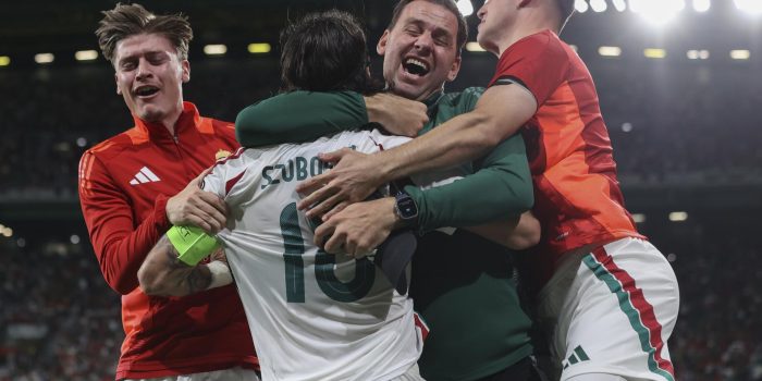 alt Szoboszlai y Varga aferran a Hungría a la repesca