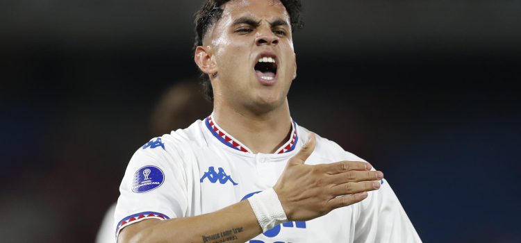 David Romero, de Tigre, celebra un gol en la Copa Sudamericana ante el América de Cali en el estadio Pascual Guerrero en Cali (Colombia). EFE/Ernesto Guzmán