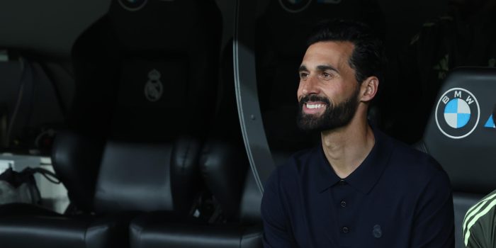 MADRID, 14/05/2026.- El entrenador del Real Madrid, Álvaro Arbeloa, durante el partido de LaLiga entre el Real Madrid y el Real Oviedo, este jueves en el estadio Santiago Bernabéu de Madrid. EFE/ Kiko Huesca