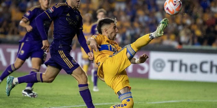 Chileno Valdés y uruguayo Viñas dan triunfo al América sobre líder  Monterrey - FÚTBOL MÉXICO