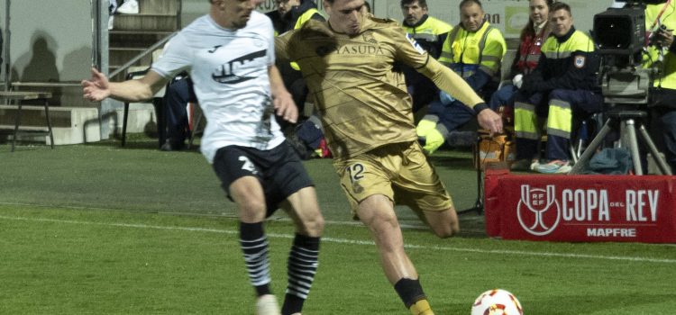 Javi López, en una acción del partido. EFE / Álvaro del Olmo.