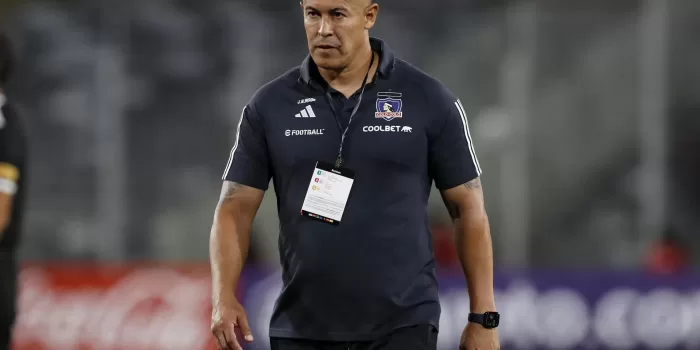 alt Almirón dice que en Colo Colo "hay confianza" de avanzar a la fase de grupos de la Copa Libertadores