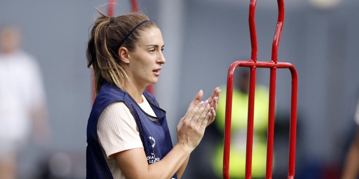 Alexia Putellas, durante el entrenamiento en el Estadio Ullevaal de Oslo. EFE/Alberto Estévez