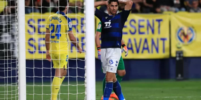 alt El Betis busca acercarse a la quinta plaza y el Villarreal resarcirse del batacazo europeo