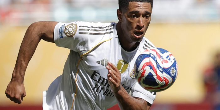 alt Bellingham alerta de la presión en las redes sociales y su impacto en la salud mental