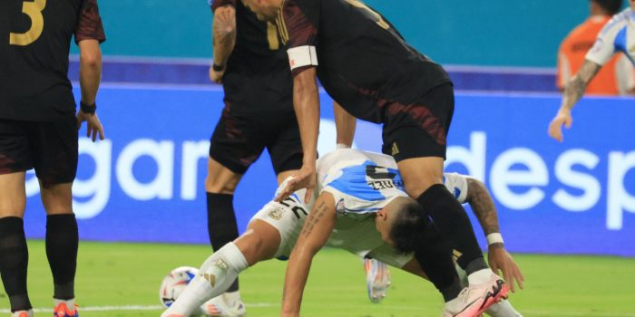 alt Paolo Guerrero se declara "apenado, triste y frustrado" tras la eliminación de Perú