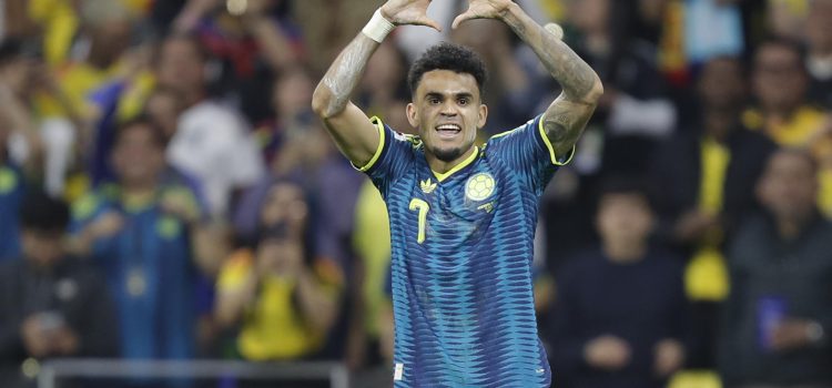 Luis Díaz, de Colombia, celebra un gol este miércoles en un partido del Grupo K del Mundial 2026 ante Uzbekistán en el estadio Azteca en Ciudad de México. EFE/ Isaac Esquivel