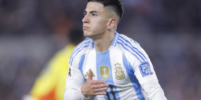 Thiago Almada anotó el gol del empate 1-1 de Argentina ante Colombia en Buenos Aires. EFE/ Juan Ignacio Roncoroni
