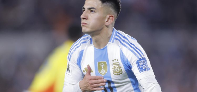 Thiago Almada anotó el gol del empate 1-1 de Argentina ante Colombia en Buenos Aires. EFE/ Juan Ignacio Roncoroni