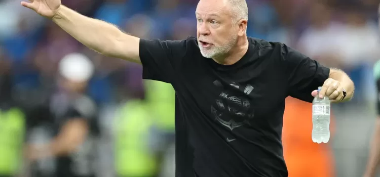 alt El Corinthians despide al técnico Mano Menezes tras el mal arranque de temporada