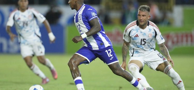 alt Las estrellas internacionales, que buscan hacer historia con la selección de Honduras