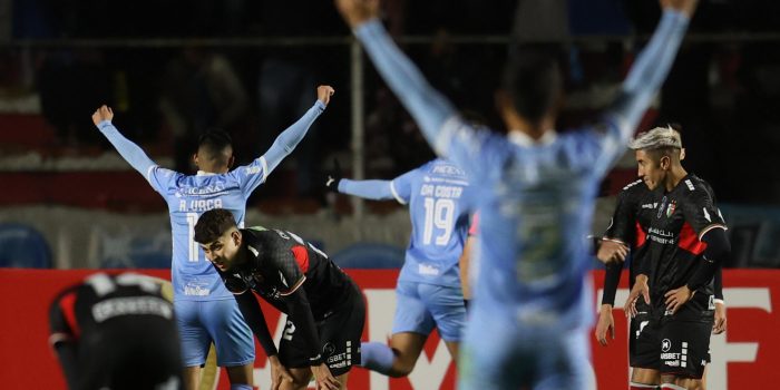 alt 3-1. Bolívar pasa a octavos como líder del grupo E y envía a Palestino a la Sudamericana