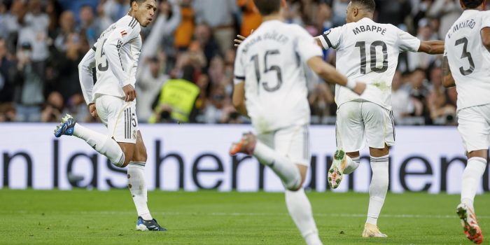 alt Con el brasileño Vinicius a la cabeza, el Madrid golea al Athletic