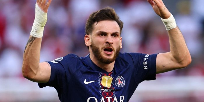 El georgiano del PSG Khvicha Kvaratskhelia en la final de la Liga de Campeones ante el Arsenal. EFE/EPA/ANNA SZILAGYI