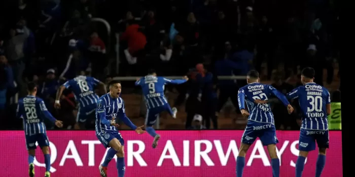 alt Godoy Cruz vuelve a la senda de la victoria y sueña con volver a la Libertadores