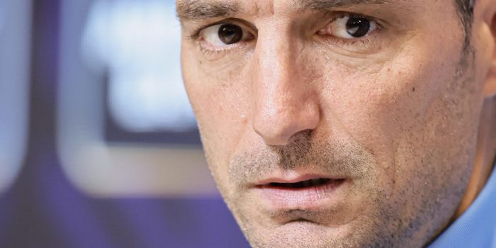 Fotografía de archivo del seleccionador de Argentina, Lionel Scaloni, quien este lunes criticó la fecha asignada al partido por la Finalissima contra España, en marzo próximo. EFE/ Juan Ignacio Roncoroni