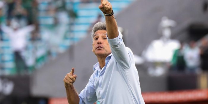 alt Athletico Paranaense cae ante Gremio y pierde el liderato del fútbol en Brasil
