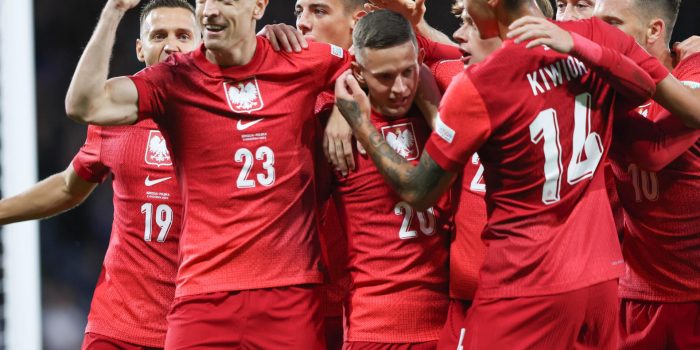 EFE/EPA/Leszek Szymanski