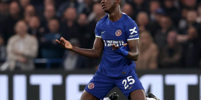 alt Moisés Caicedo: "Será una temporada dura, pero estoy seguro que vamos a hacerlo bien"