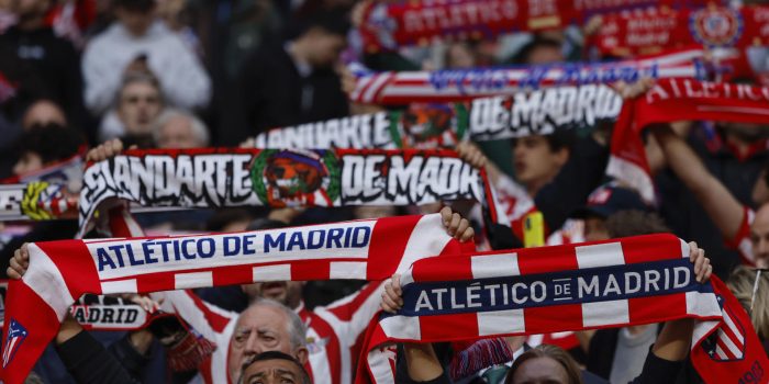 Vista de la afición del Atlético de Madrid en el Metropolitano, en una foto de archivo.-EFE/ Sergio Pérez