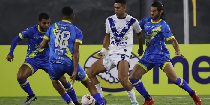 alt Ameliano defenderá su segundo puesto en el Grupo E de la Sudamericana ante el Rayo Zuliano