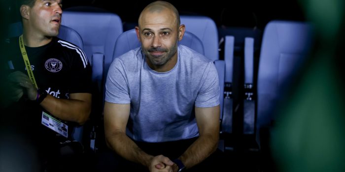 El entrenador argentino Javier Mascherano, del Inter Miami, antes del partido del Mundial de Clubes contra el Palmeiras. EFE/EPA/CRISTOBAL HERRERA-ULASHKEVICH
```