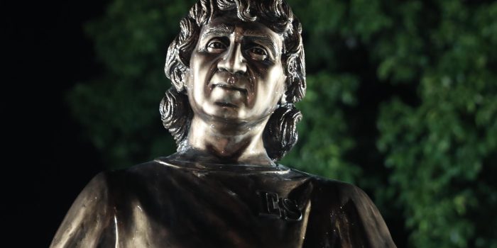 alt 'El Mágico' González ya tiene un museo y una estatua en El Salvador