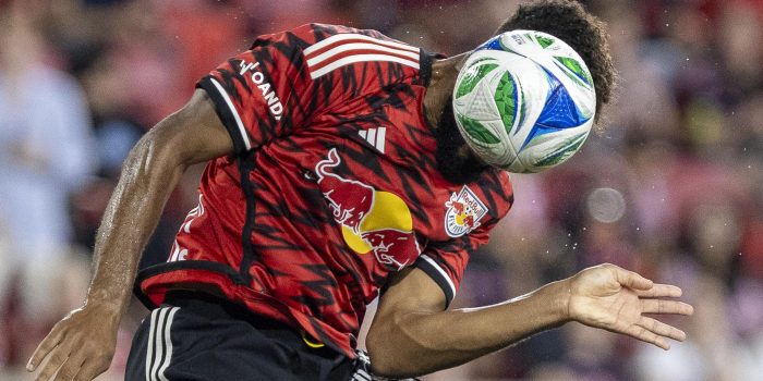 Imagen de archivo de un jugador del New York Red Bulls en un partido de la Major League Soccer (MLS). EFE/ Angel Colmenares
