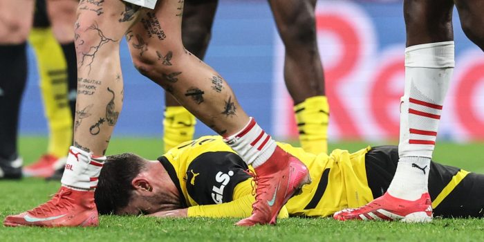 at El Dortmund con el argentino Anselmino iguala como local