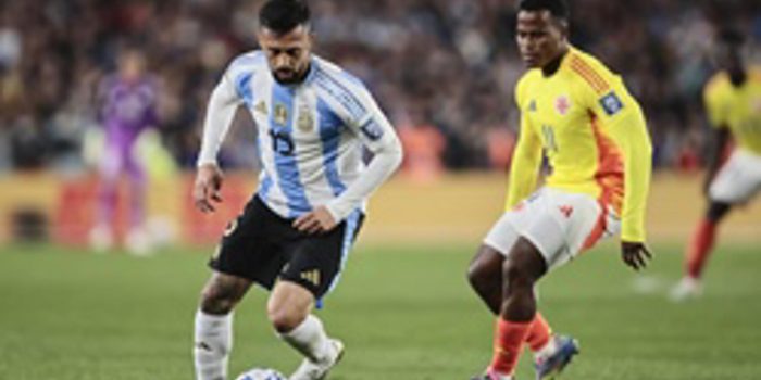 Nico González, en una foto de archivo con Argentina. EFE/ Adan González