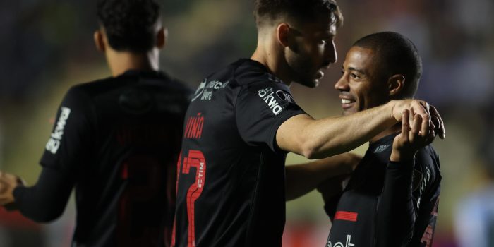 alt Flamengo recupera a De La Cruz y a Erick Pulgar para el partido decisivo con Millonarios