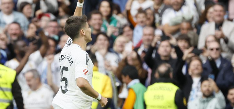 alt El Madrid de la mano del uruguayo Valverde no se baja de LaLiga
