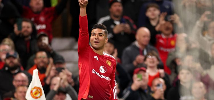 Casemiro celebra el segundo gol del Manchester United EFE/EPA/ADAM VAUGHAN