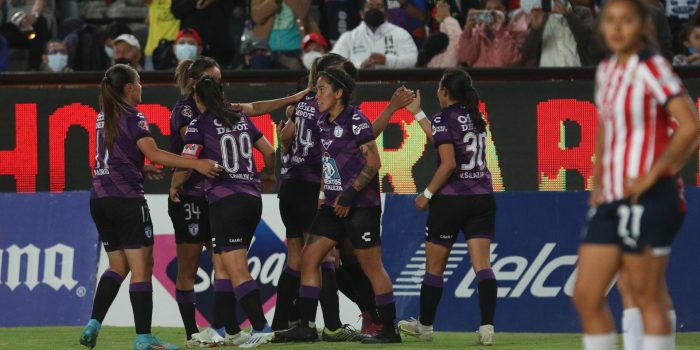 alt Las Tuzas, de la colombiana Yirleidis Quejada, defienden su liderato ante el Juárez