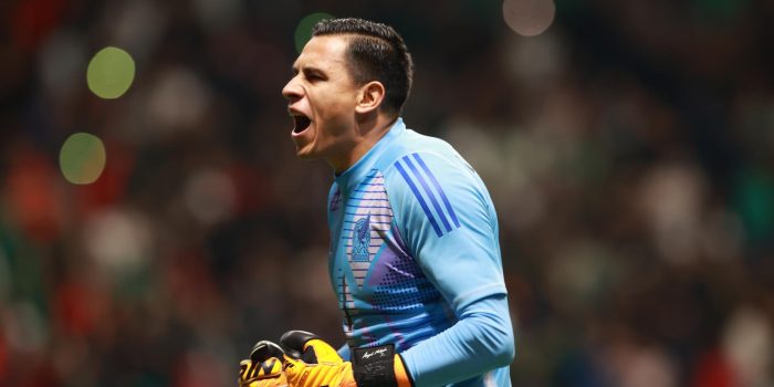 El arquero de la selección mexicana Angel Malagón. EFE/ Alex Cruz