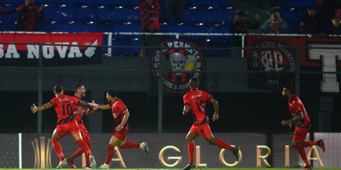 alt Paranaense vence a domicilio a Palmeiras y toma el liderato de la Liga brasileña de fútbol