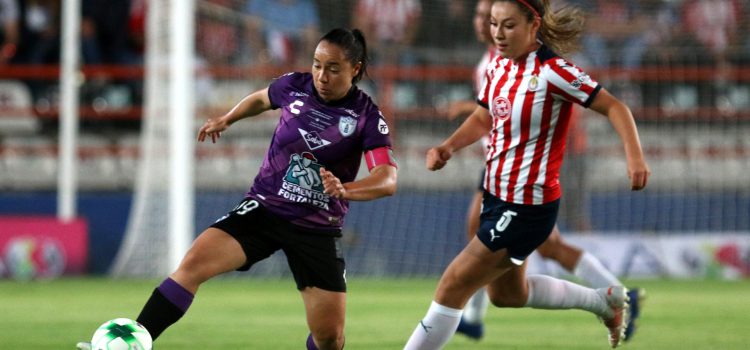 alt Pachuca defiende su liderazgo en la liga femenina de México ante el Guadalajara