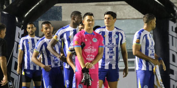 alt ¡CRISIS! Mexicanos y colombianos pierden todo en la liga de Honduras